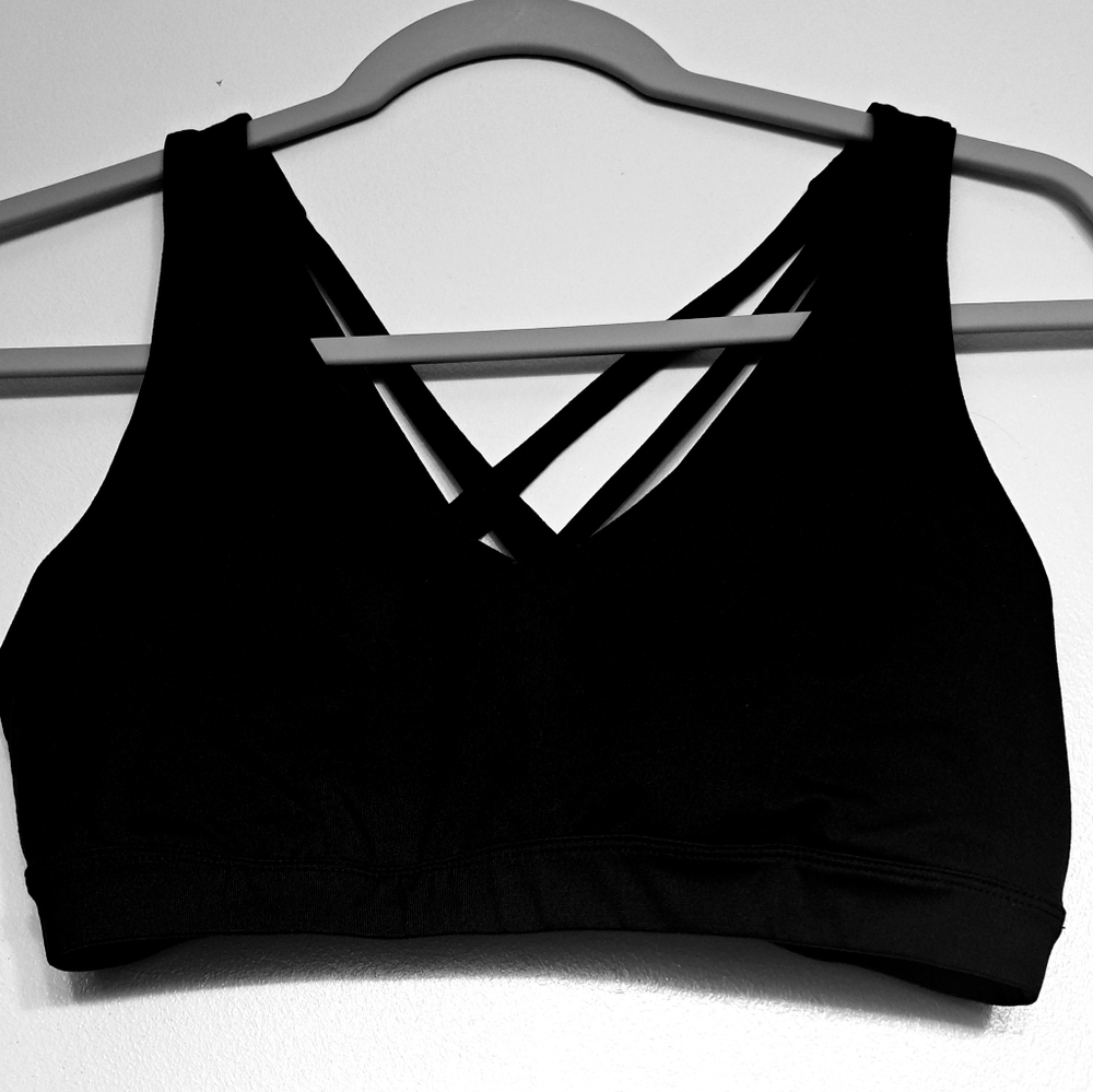 IDEOLOGY SPORT BRA NAVY BLUE SIZE MEDIUM. PRE- OWNED